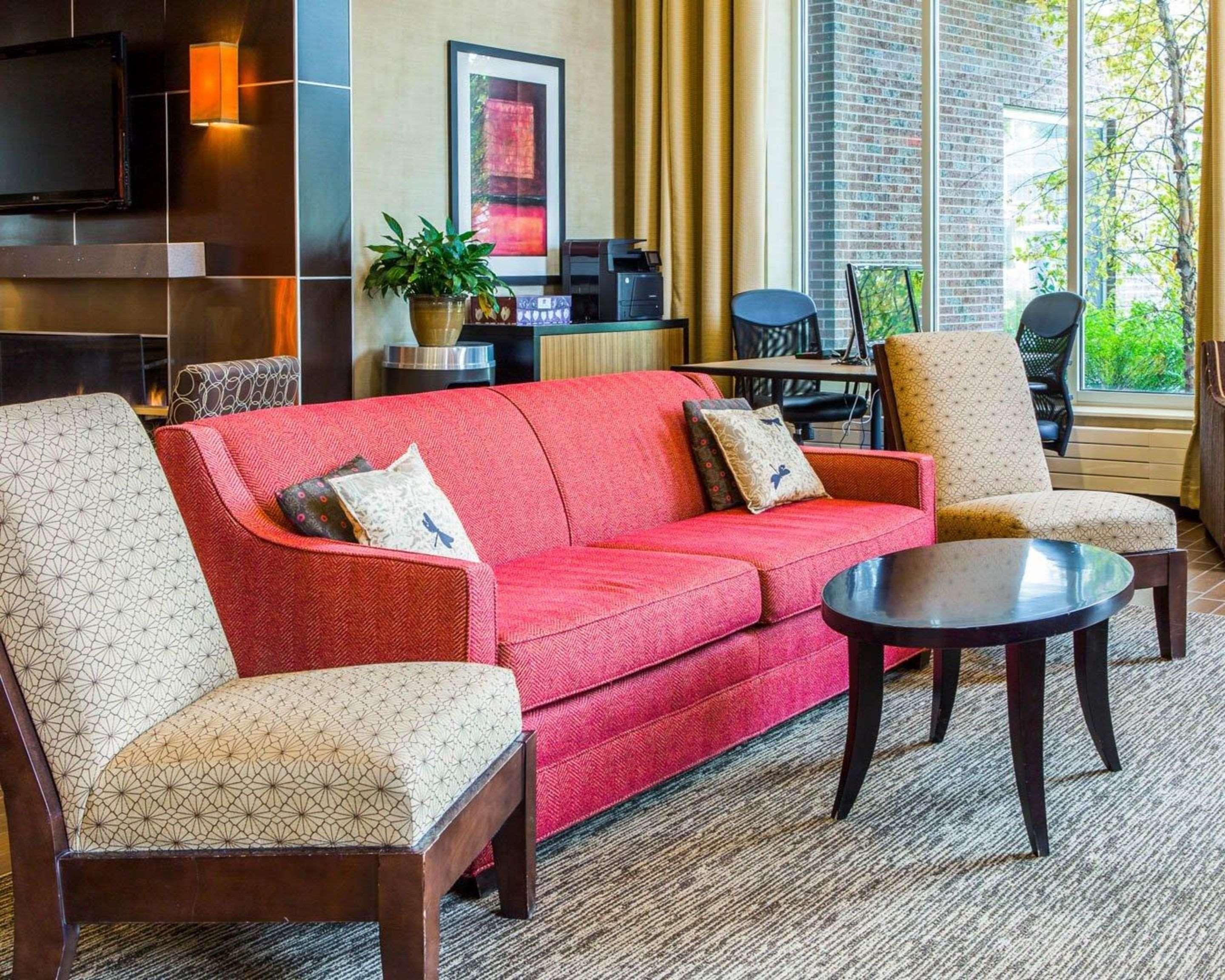 Cambria Hotel Traverse City Ngoại thất bức ảnh