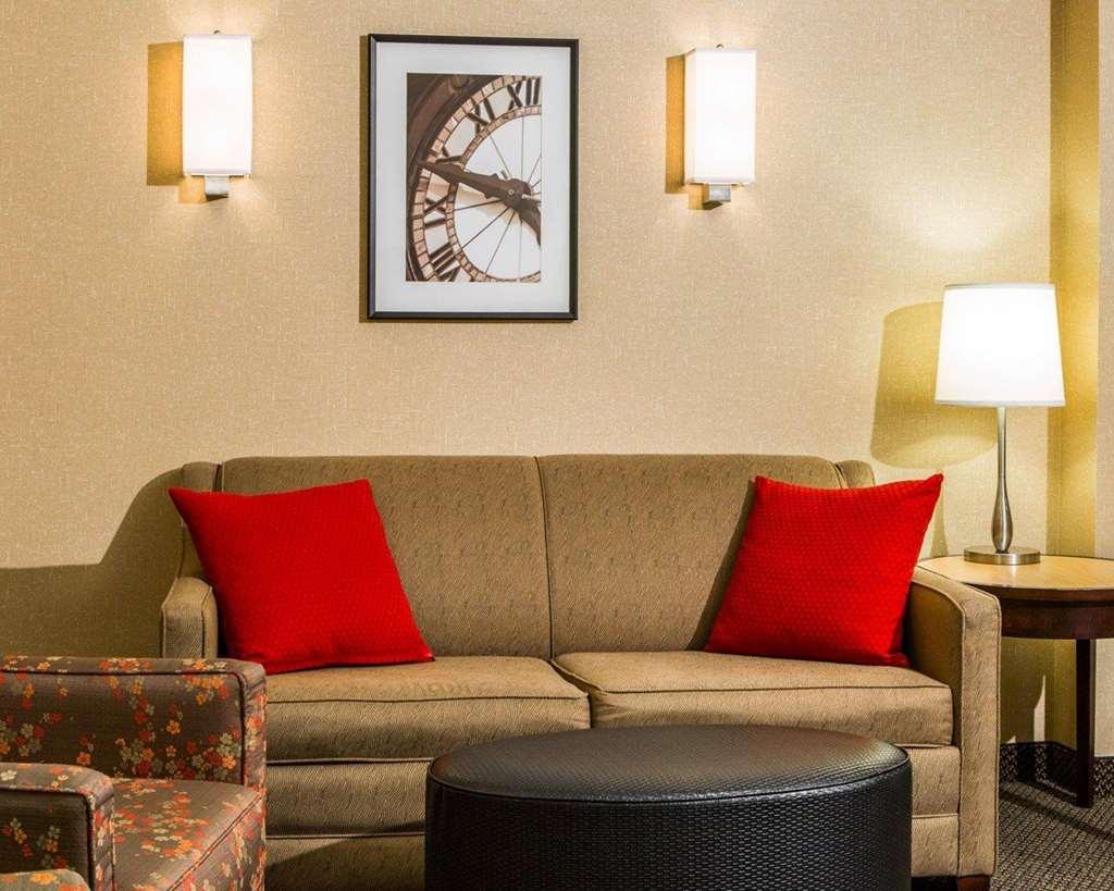 Cambria Hotel Traverse City Phòng bức ảnh