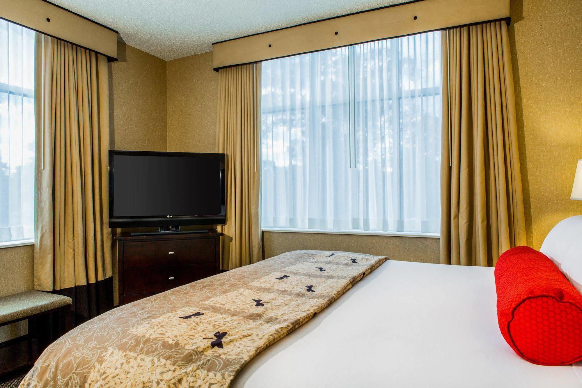 Cambria Hotel Traverse City Ngoại thất bức ảnh